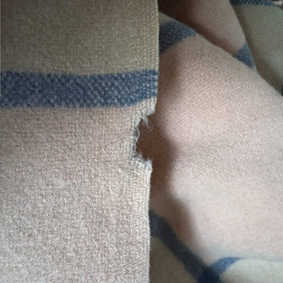 VINTAGE Troy Robe Pink Blue Plaid 100% Wool Baby Child Stadium Throw Blanket - Picture 10 of 10